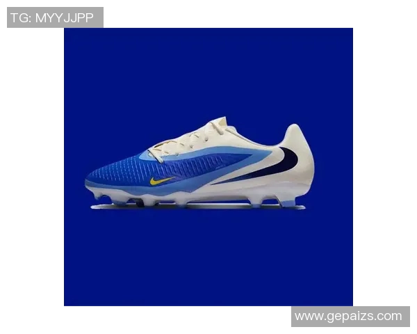 足球明星穿蓝色足球鞋的精彩瞬间与时尚搭配解析 足球明星穿蓝色足球鞋的精彩瞬间与时尚搭配解析