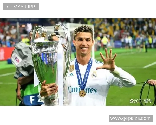 C罗引领金元足球时代的明星魅力与商业价值探讨